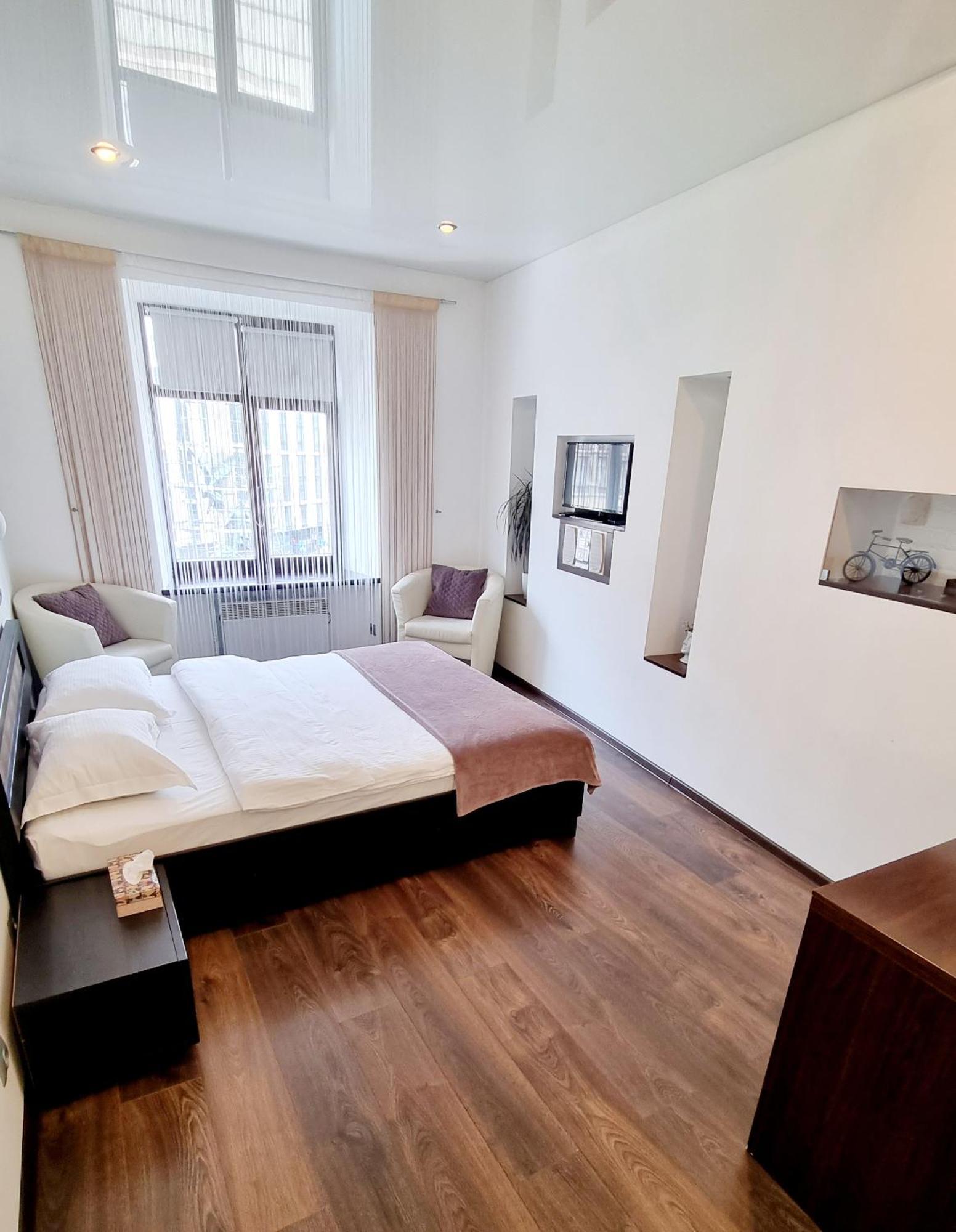 Apartment Mitskevycha Square 5 Lviv Luaran gambar